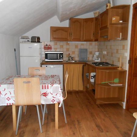 Location Mirande 2 Chambres 4 Couchages 9 Rue De Soupon Ларунс Екстериор снимка