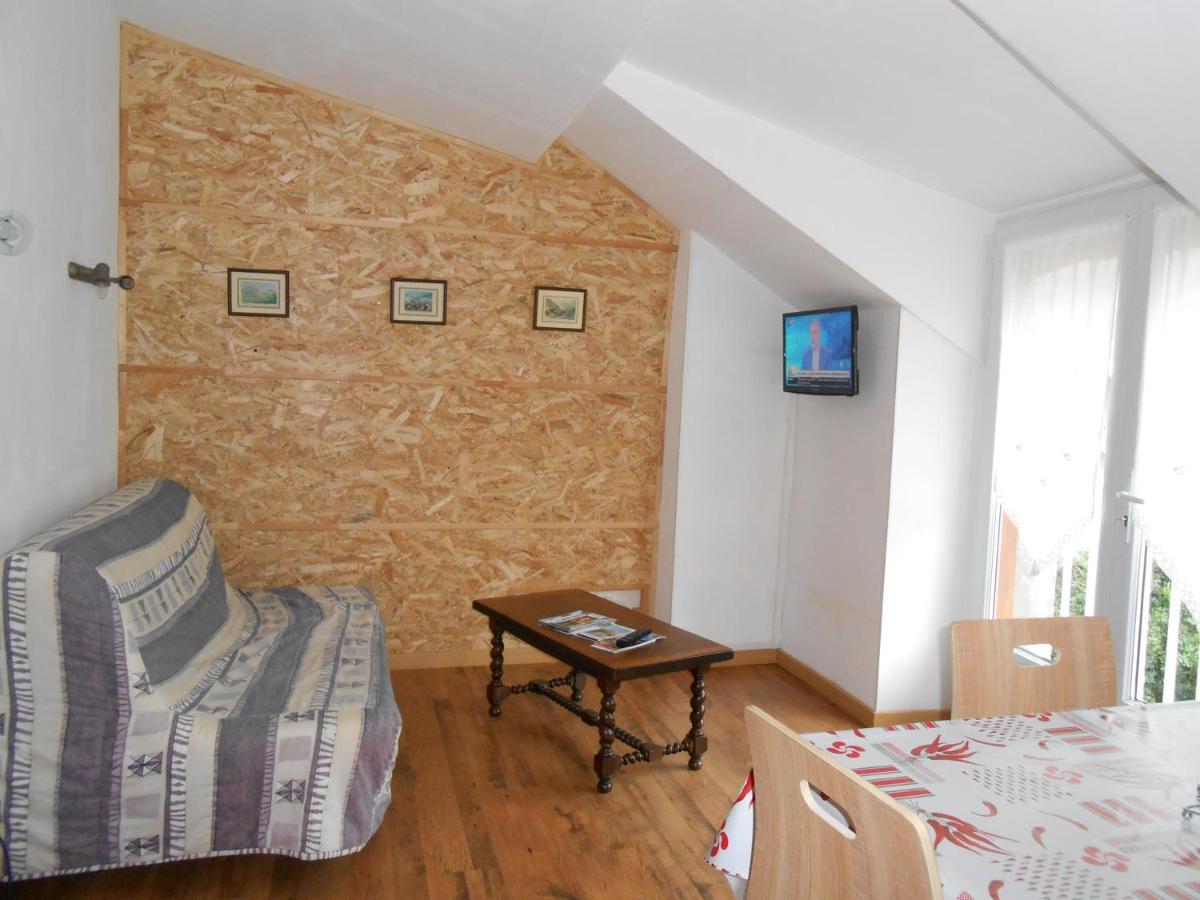 Location Mirande 2 Chambres 4 Couchages 9 Rue De Soupon Ларунс Екстериор снимка
